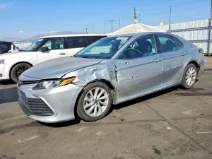 Toyota Camry 2.5L 4 2022