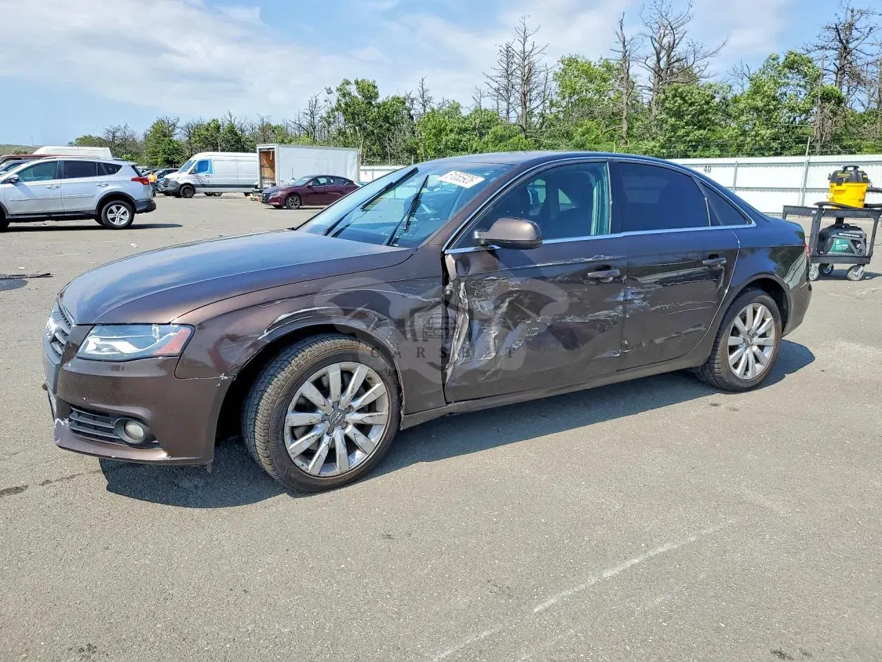 Audi A4 2.0L 4 2011