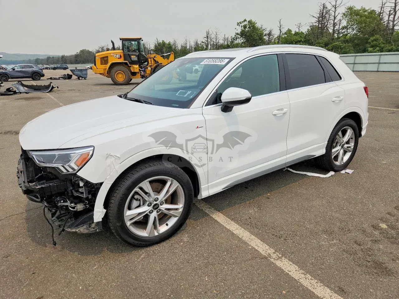 Audi Q3 2.0L 4 2024