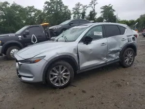 Mazda CX-5 GRAND TOURING 2.5L 4 2019
