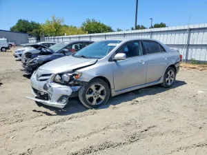 Toyota Corolla 1.8L 4 2012