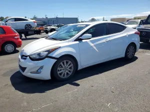 Hyundai Elantra 1.8L 4 2015