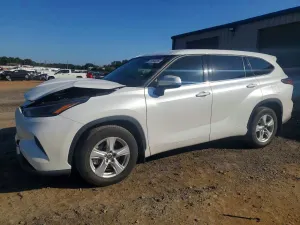 Toyota Highlander 3.5L 6 2022