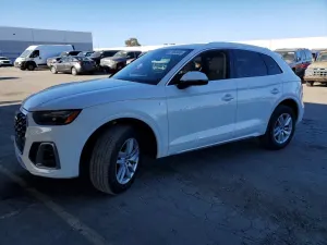 Audi Q5 2.0L 4 2023