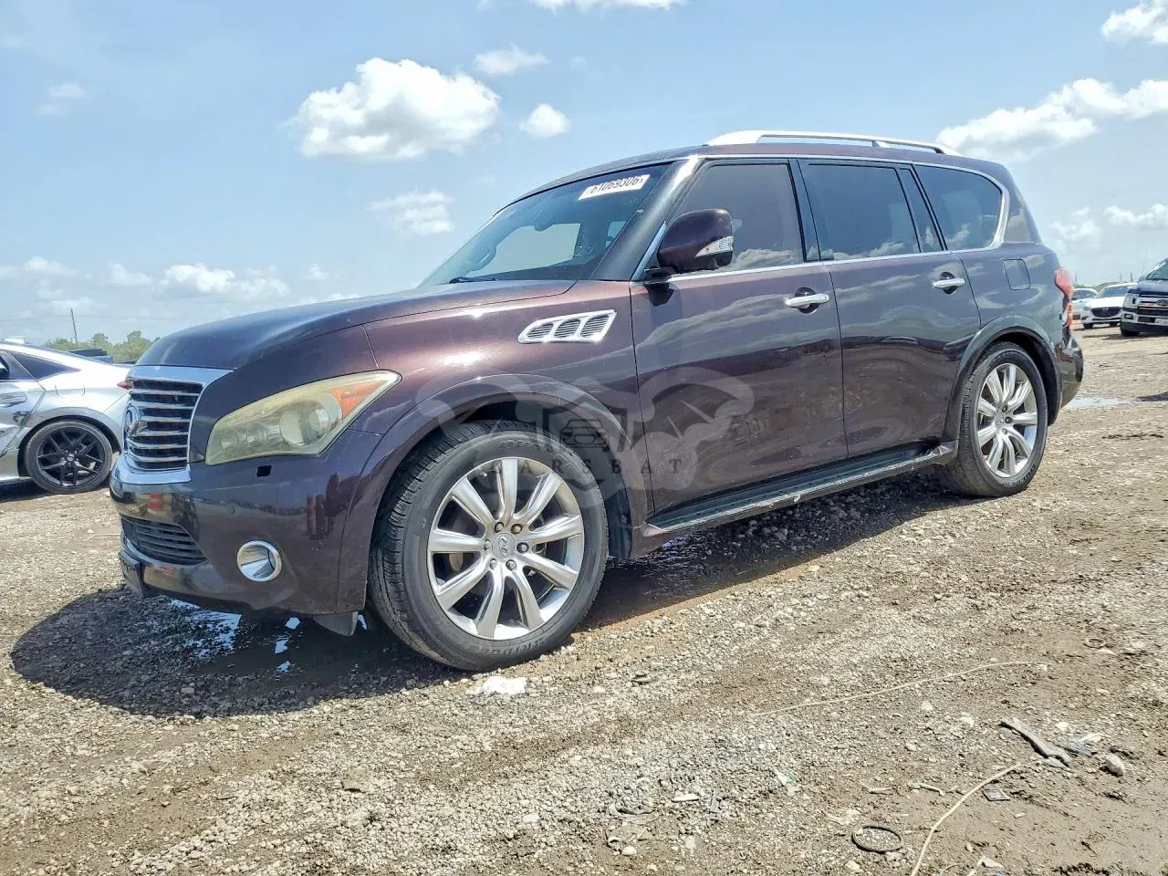 Infiniti QX56 5.6L 8 2013