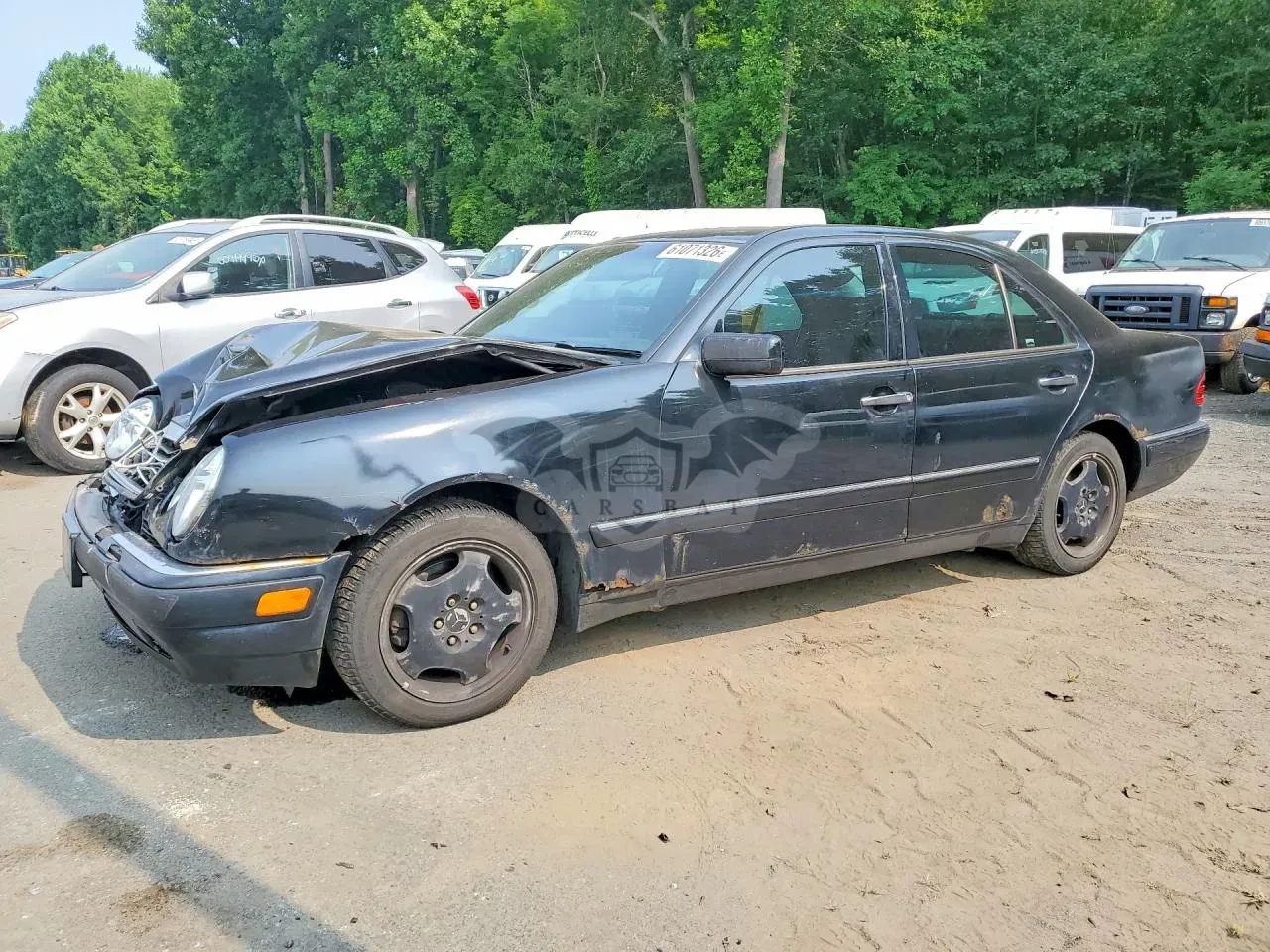 Mercedes-Benz E 4.3L 8 1999