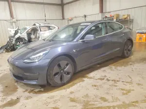 Tesla Model 3 2018