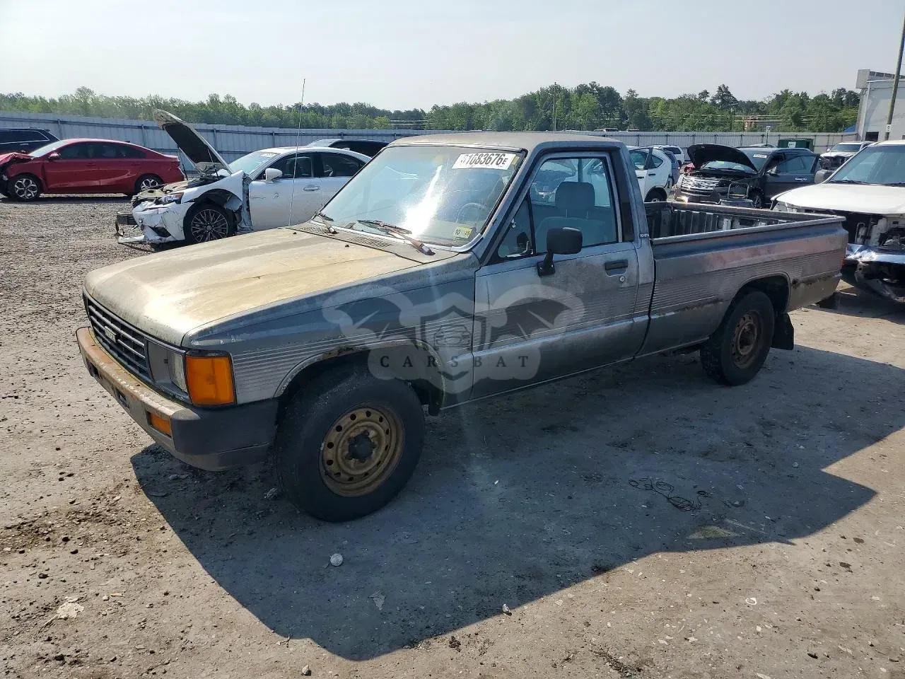 Toyota Hilux 2.4L 4 1986