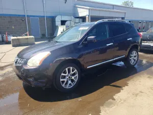 Nissan Rogue 2.5L 4 2013