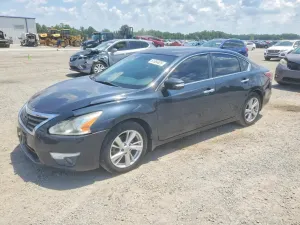 Nissan Altima 2.5L 4 2015
