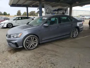 Volkswagen Passat 1.8L 4 2017