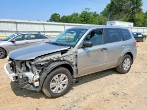 Subaru Forester 2.5L 4 2010
