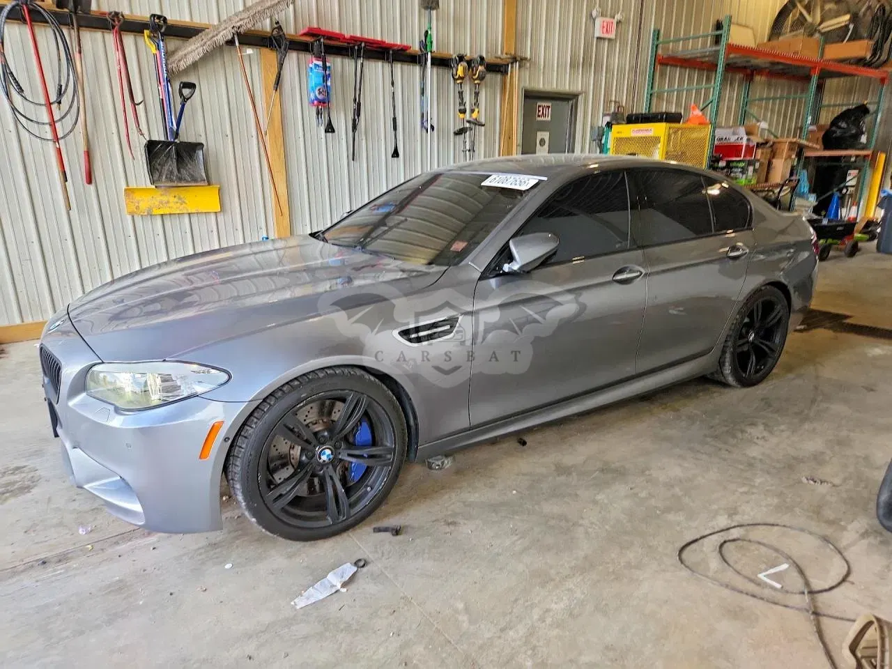 BMW M5 4.4L 8 2013