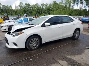 Toyota Corolla 1.8L 4 2015