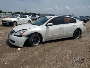 Nissan Altima 2.5L 4 2010