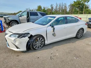 Lexus ES 3.5L 6 2020