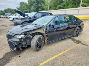 Toyota Camry 2.5L 4 2020