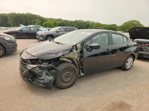 Nissan Versa 1.6L 4 2025