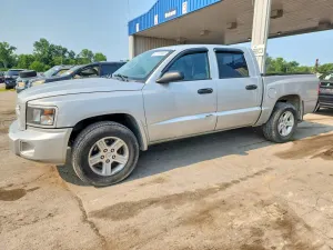 Dodge Dakota 3.7L 6 2011