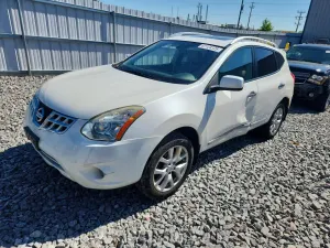 Nissan Rogue 2.5L 4 2011