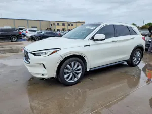 Infiniti QX50 2.0L 4 2020