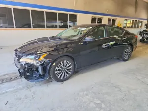 Nissan Altima 2.5L 4 2025
