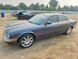 Jaguar XJ 4.2L 8 2004