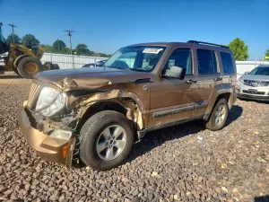 Jeep Liberty 3.7L 6 2012