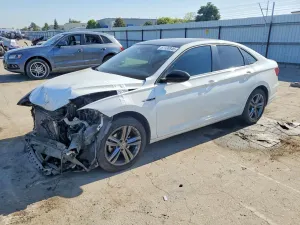 Volkswagen Jetta 1.4L 4 2019