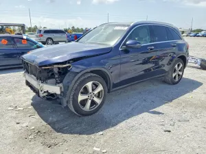 Mercedes-Benz GLC 2.0L 4 2017