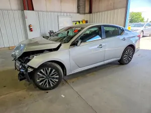 Nissan Altima 2.5L 4 2026