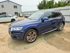 Audi Q5 2.0L 4 2018