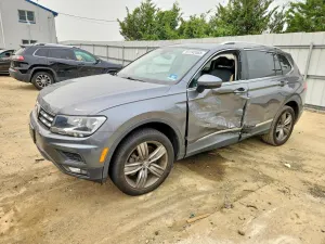 Volkswagen Tiguan 2.0L 4 2020