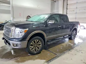 Nissan Titan 5.6L 8 2018