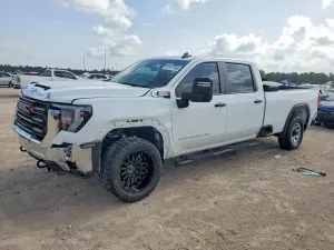 GMC Sierra 6.6L 8 2024