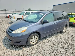 Toyota Sienna 3.5L 6 2009