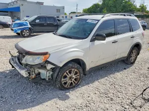 Subaru Forester 2.5L 4 2011