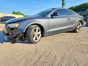 Audi A5 2.0L 4 2010