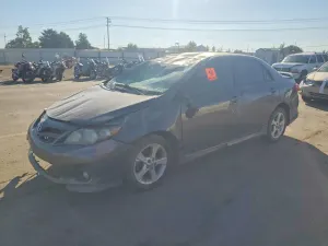 Toyota Corolla 1.8L 4 2013
