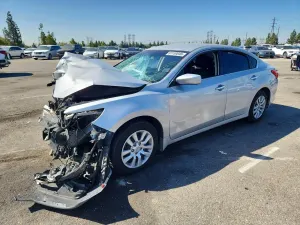 Nissan Altima 2.5L 4 2017