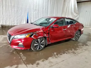 Nissan Altima 2.5L 4 2021