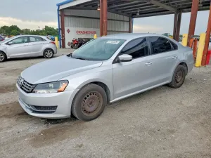 Volkswagen Passat 1.8L 4 2015