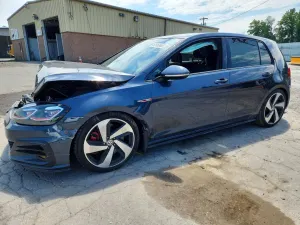 Volkswagen Golf 2L 4 2018