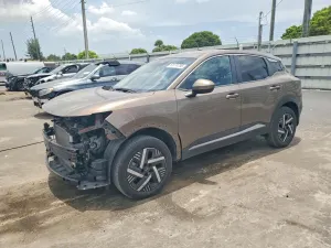 Nissan Kicks 2.0L 4 2025