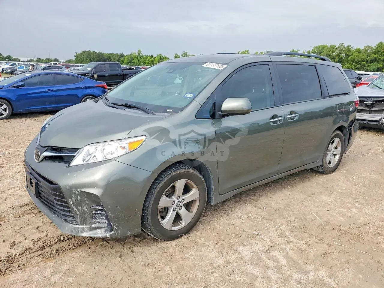 Toyota Sienna 3.5L 6 2019