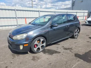 Volkswagen Golf 2.0L 4 2011