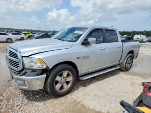 RAM 1500 5.7L 8 2014