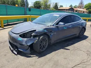Tesla Model 3 2018