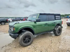 Ford Bronco 2.3L 4 2022