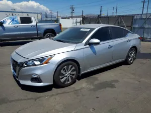 Nissan Altima 2.5L 4 2020